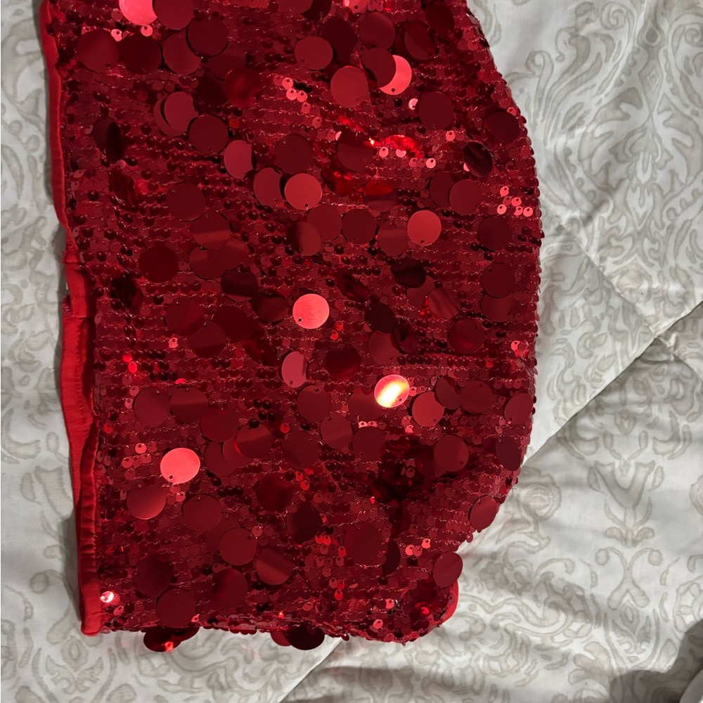 SHEIN Vibrant Red Fabric